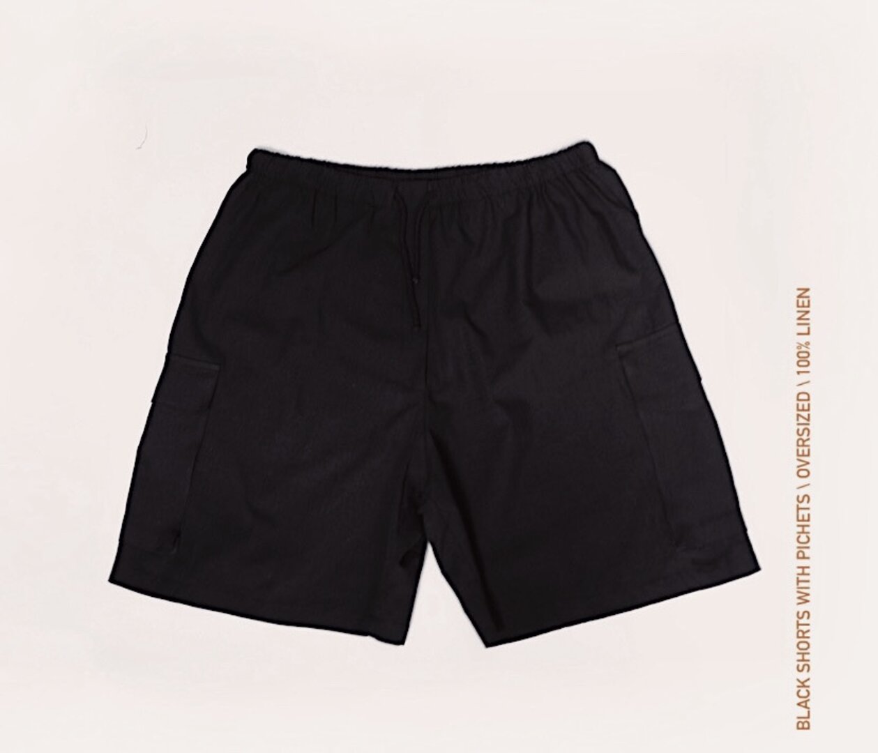 PRE ORDER/BLACK SHORTS WITH POCKETS