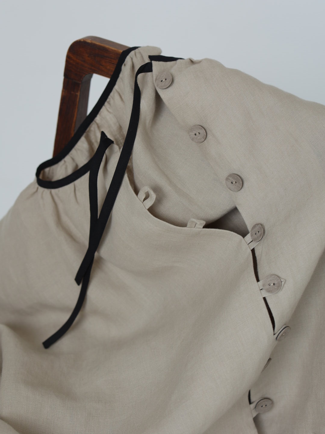 BEIGE CANVAS SHIRT WITH WOODEN BUTTONS